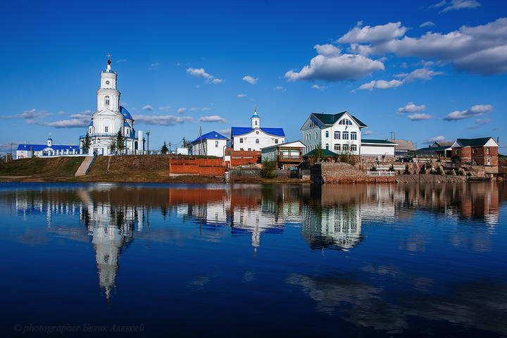 Храм в честь Казанской иконы Божьей Матери (п.Тельма)