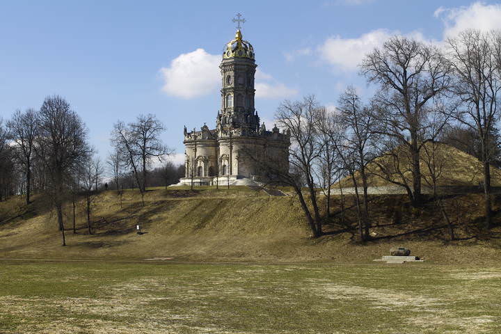 Знаменская церковь в Дубровицах