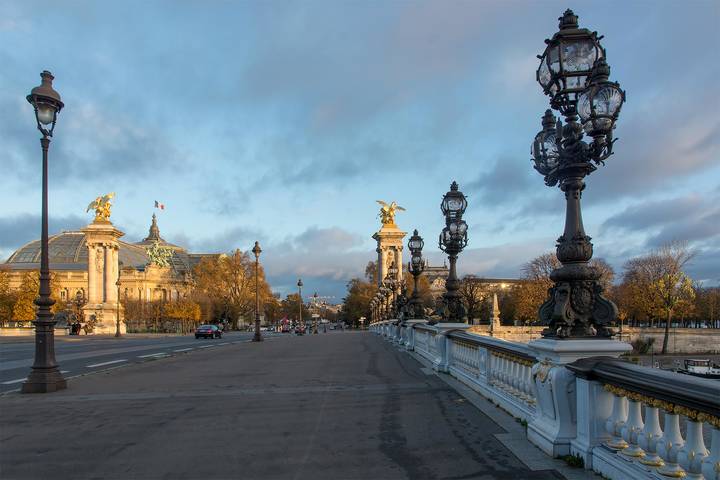 утро
