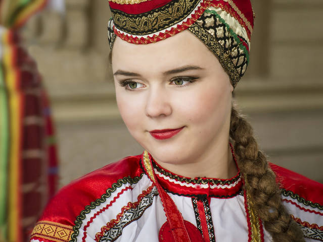 ПОРТРЕТ В ЭТНИЧЕСКОМ СТИЛЕ...
