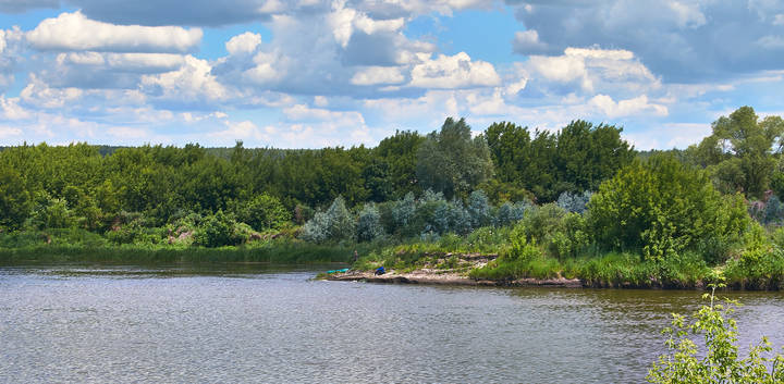 ЛЕТНИЙ ДЕНЬ НА РЕКЕ