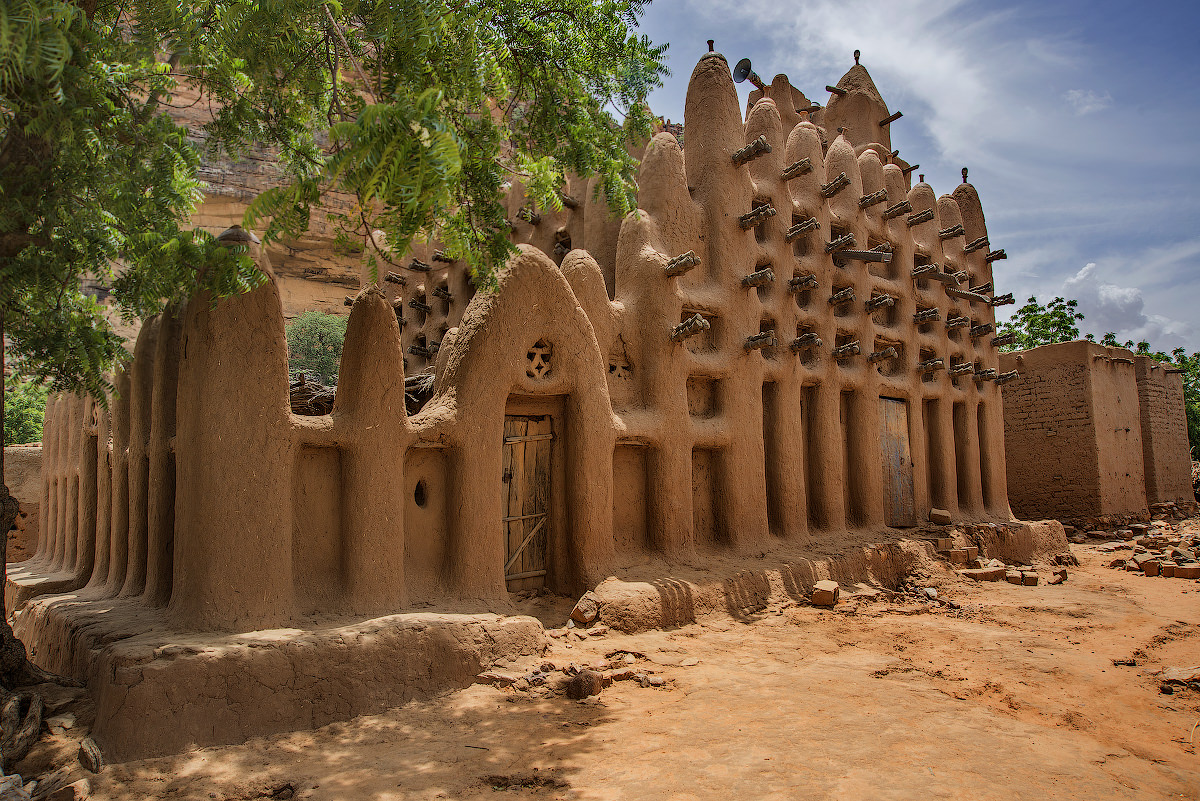 Мечеть жителей деревни догонов Tirle