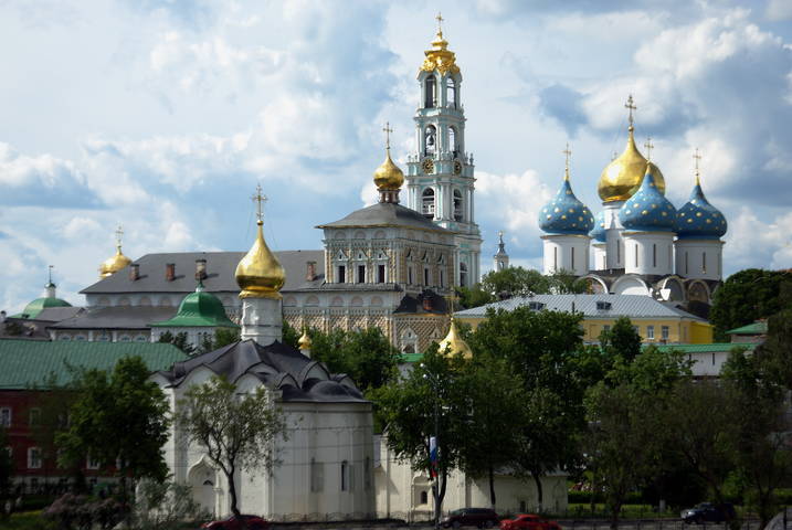 Свято-Тороицкая Сергиева Лавра