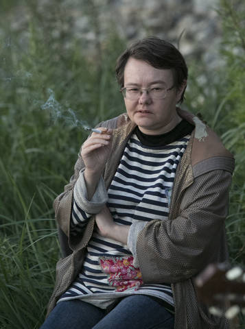 слушательница бардов
