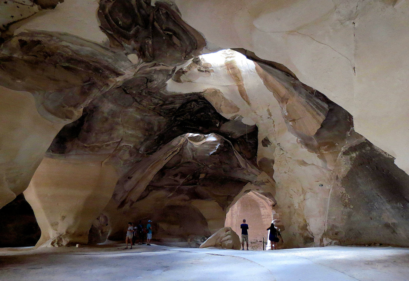 Пещера "Колокол"