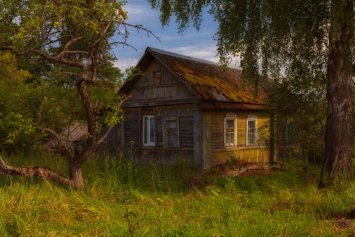 Домик у дороги...
