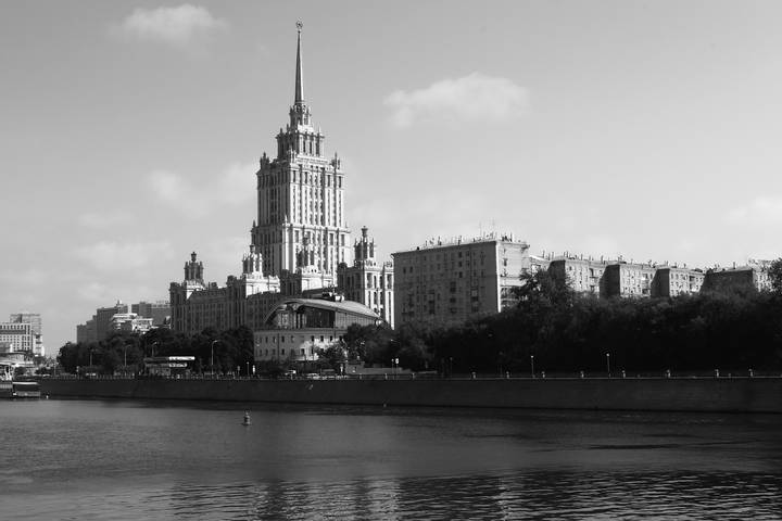 Вид на набережную Тараса Шевченко