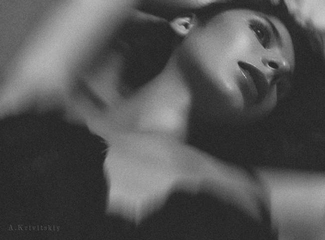 Portrait. (lower perspective). Time for Print. (TFP).  Портрет. (нижний ракурс).