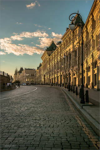 Янтарный вечер.