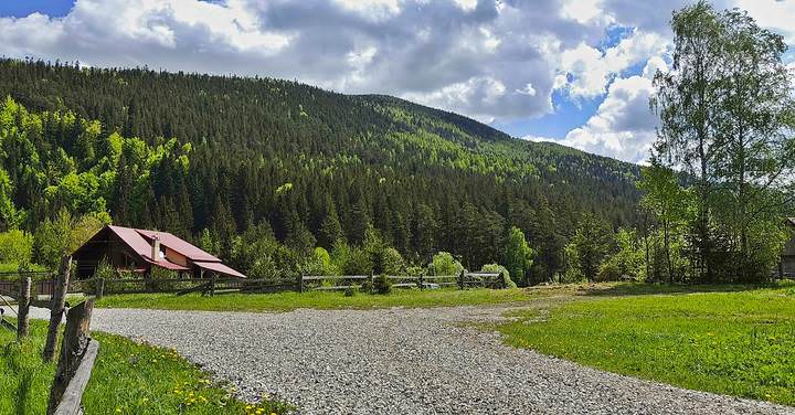 Карпатское село