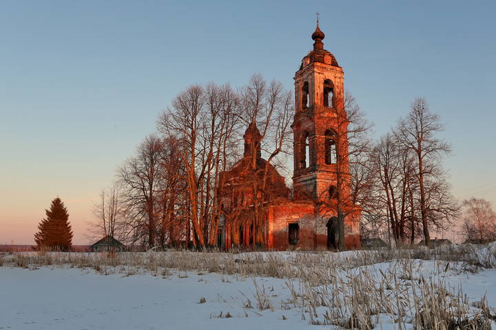 На закате