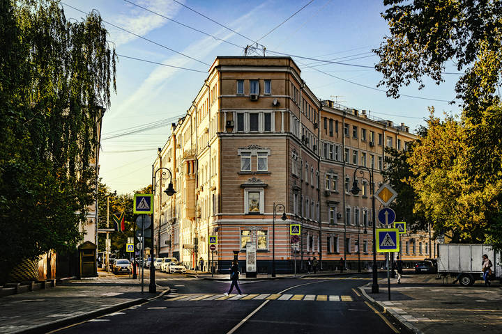 Прогулки по Москве. Спиридоновка-Гранатный переулок.