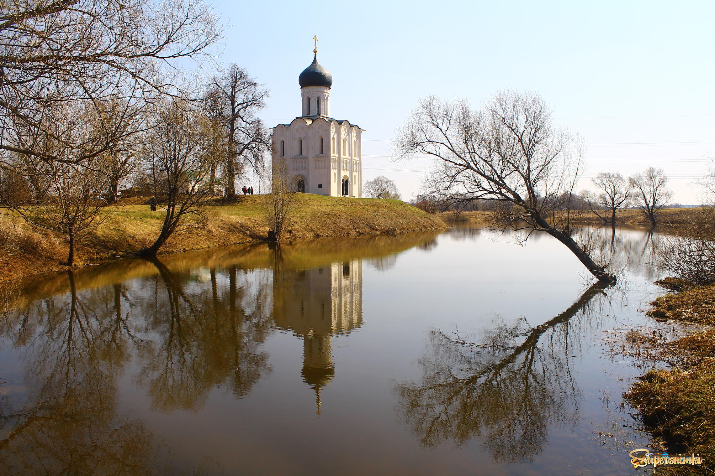 Владимирский храм Покрова на Нерли