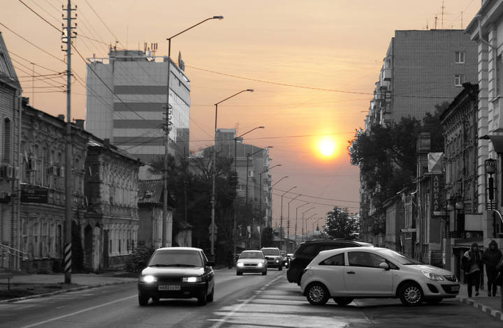 Город просыпается
