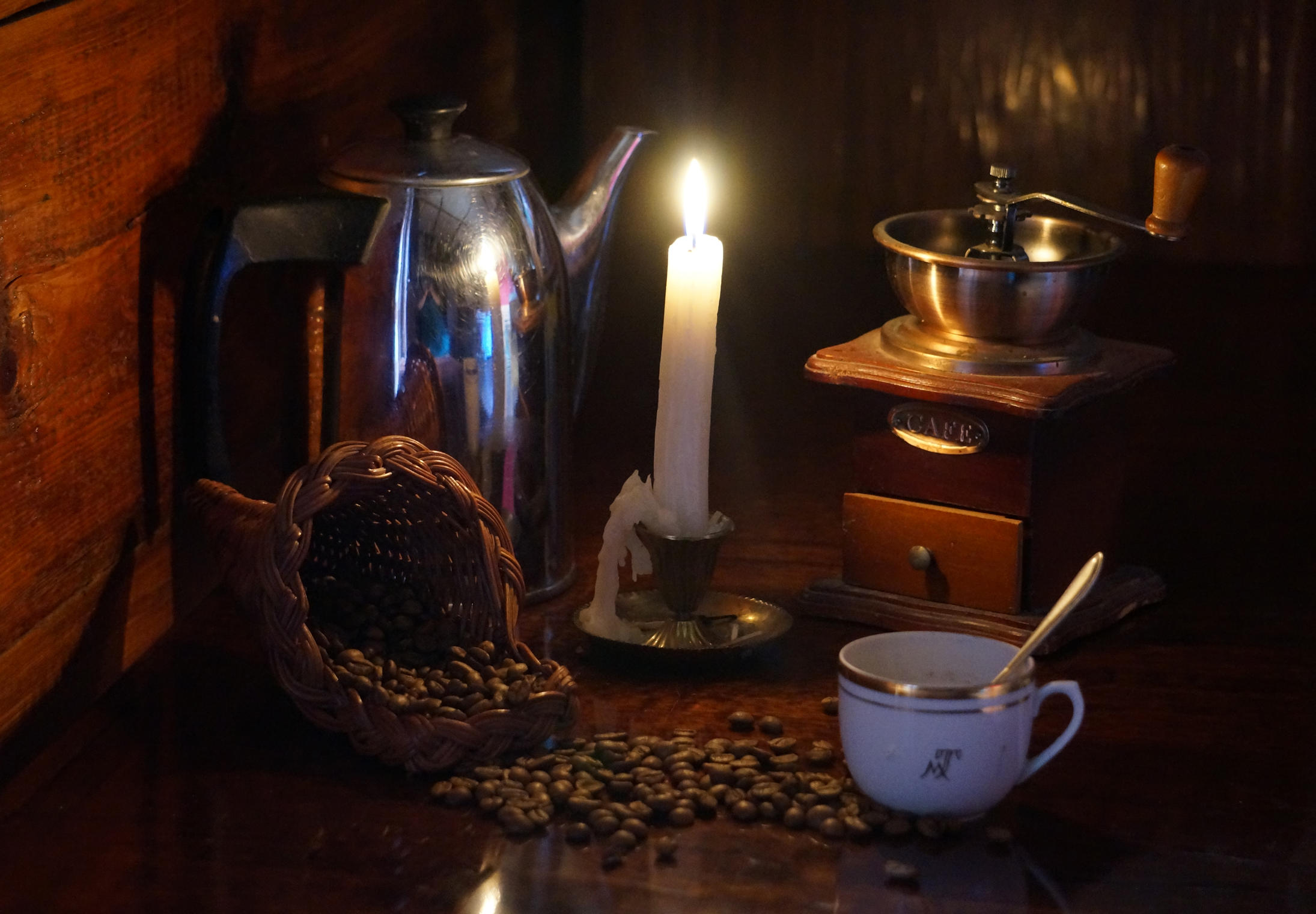 Кофе и свеча
