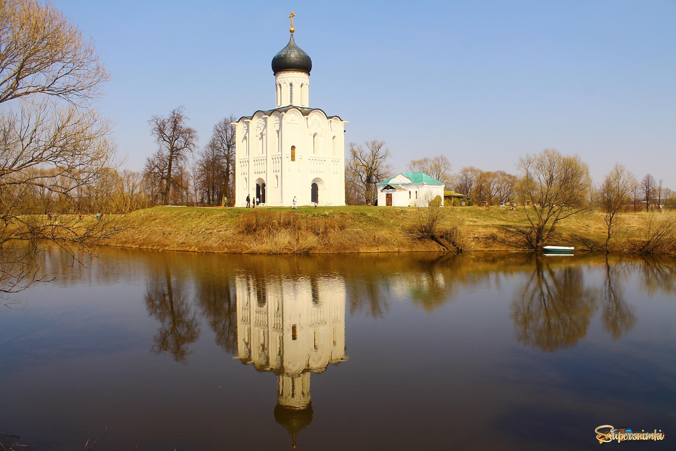 Церковь Покрова на Нерли (Владимирская область)