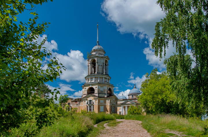 Дорога к храму