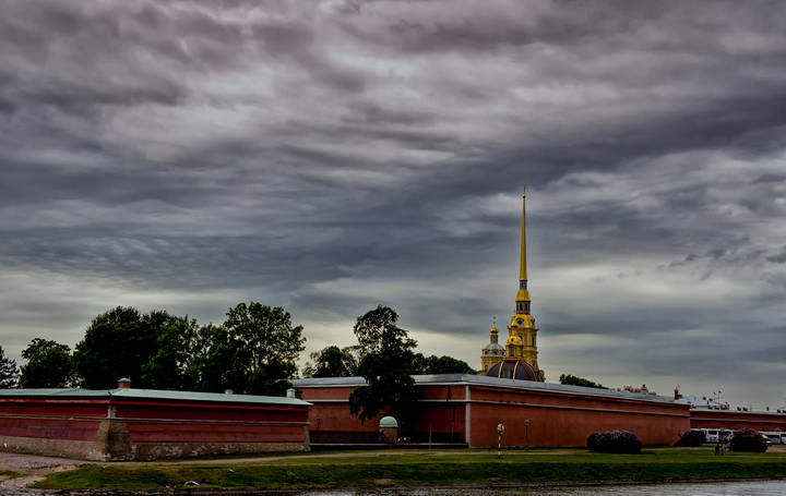 Петропавловская крепость.