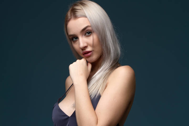 Алина