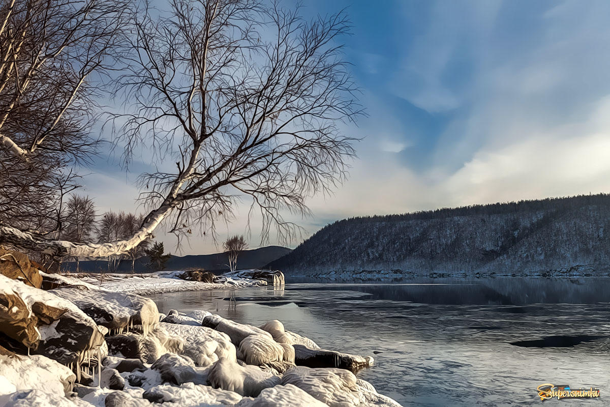 Какая речка холодно. Байкал в ноябре. Холодная река. Холодная речка. Река холодная Бурятия.