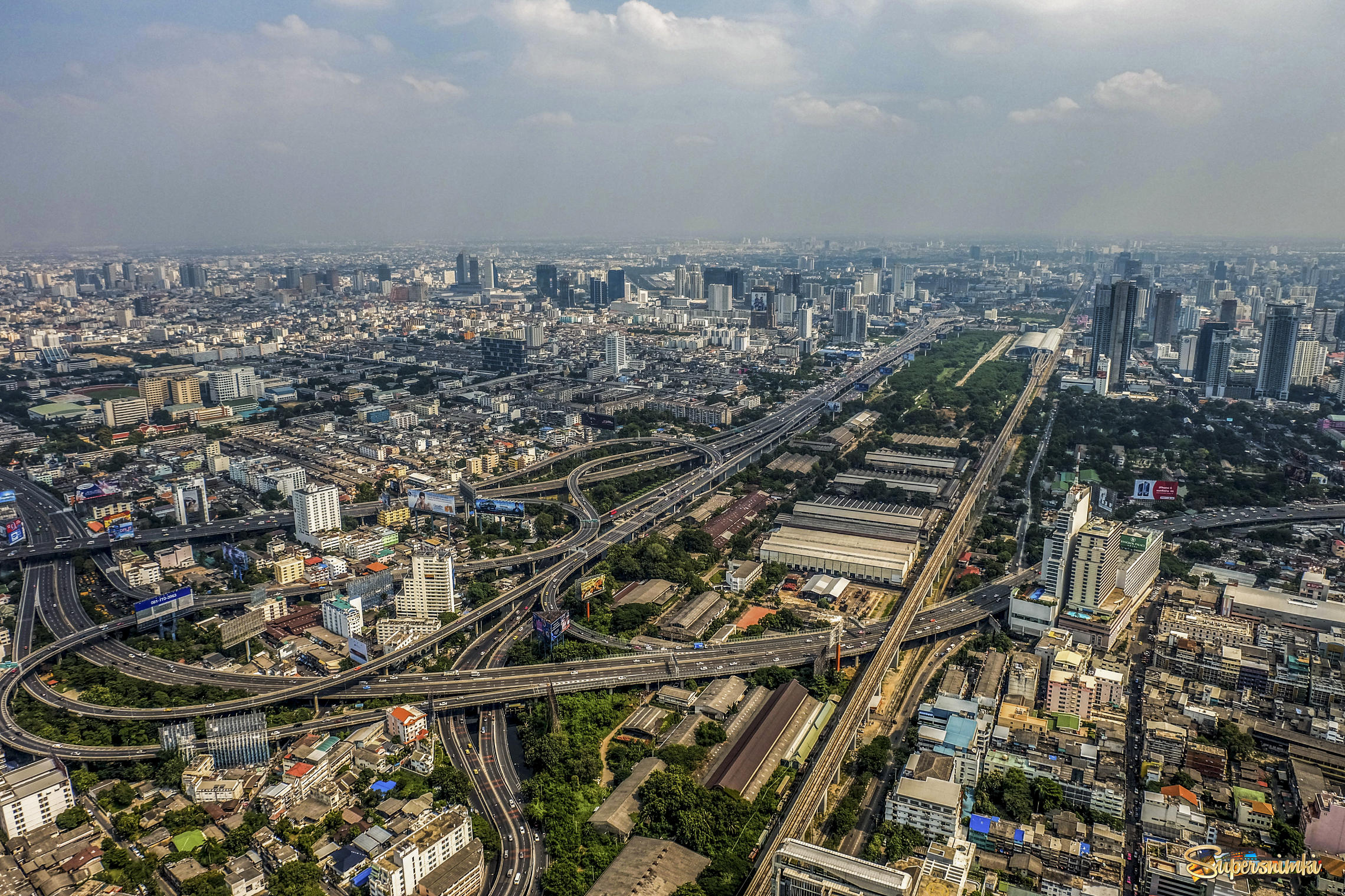 Бангкок - столица Тайланда.