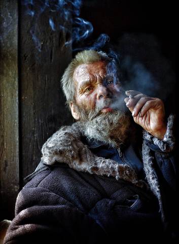 Алтайский бродяга, дед Петро
