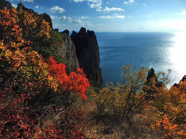 осенний Карадаг