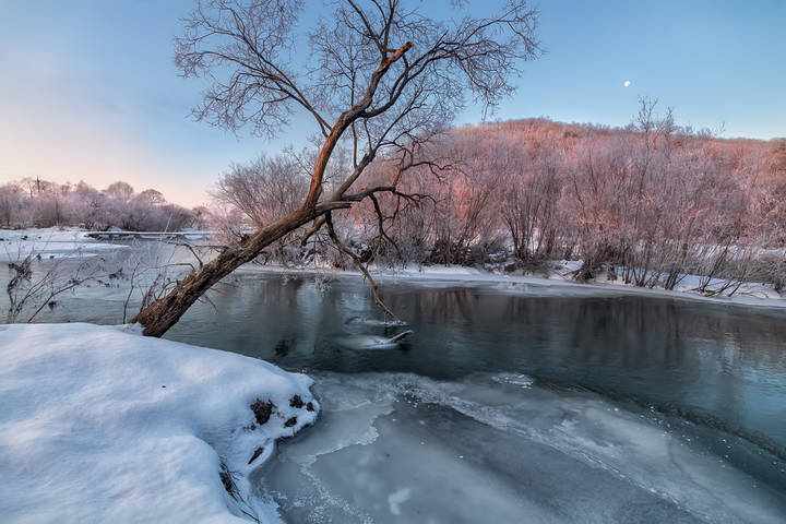 утро на реке