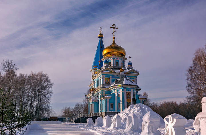 Сергиево-Казанский храм....