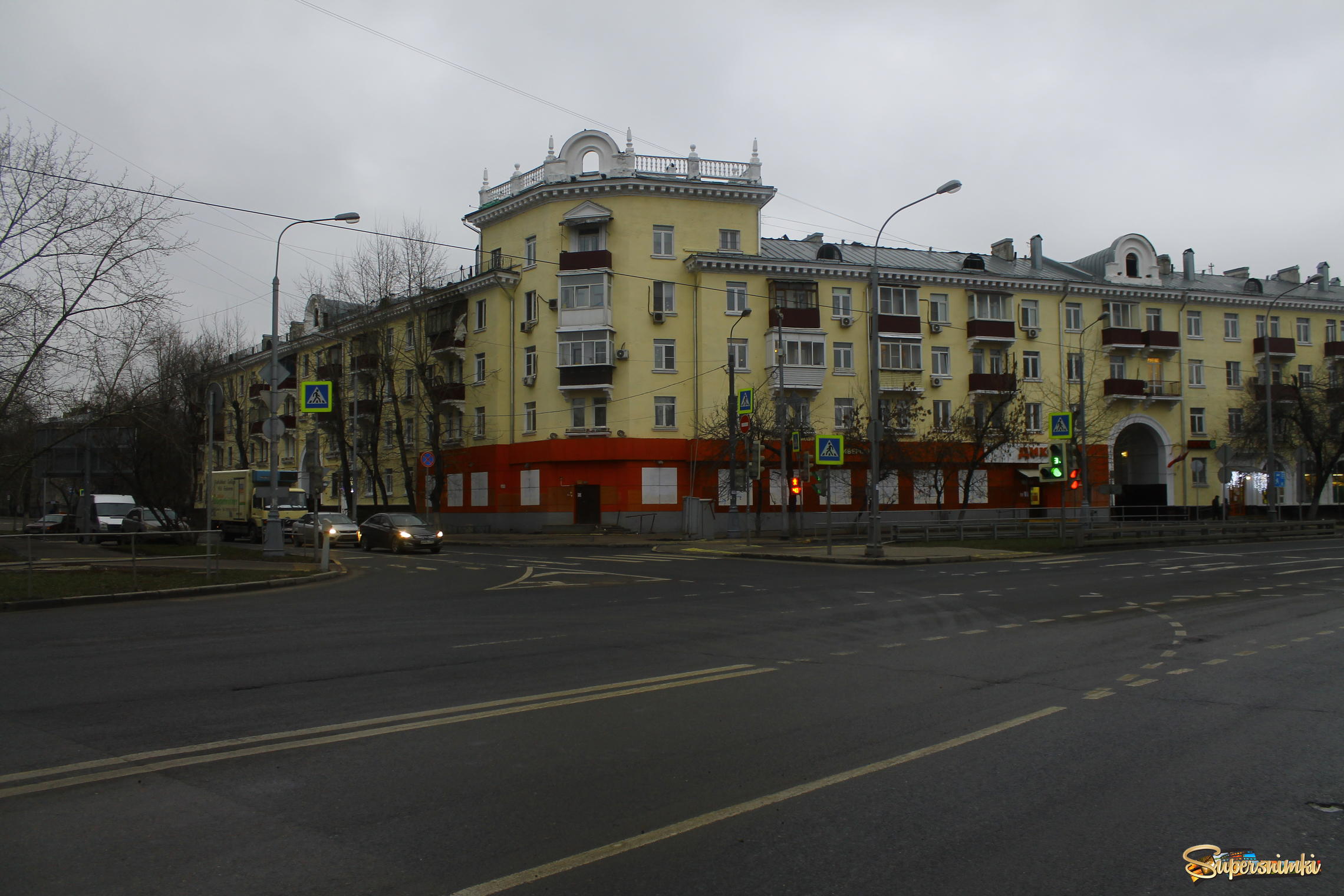 Угол Люблинской  улицы и Саратовской