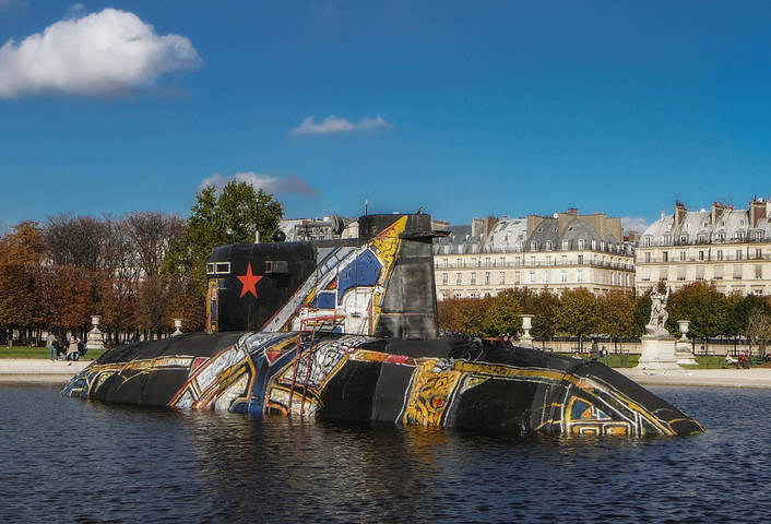 "Yellow submarine"