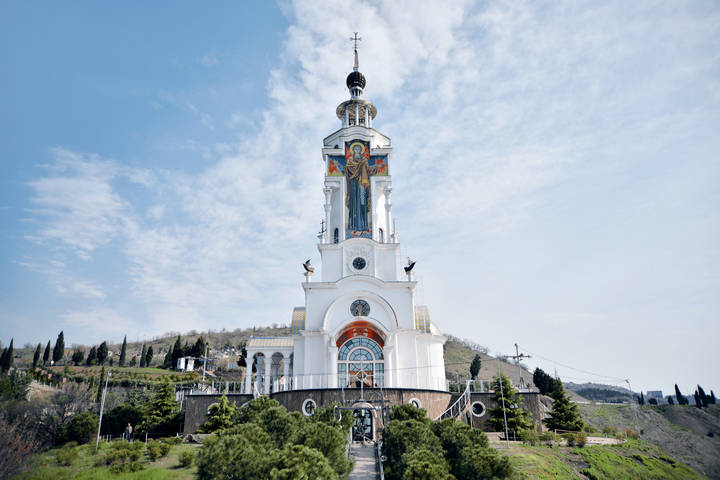 Храм Маяк
