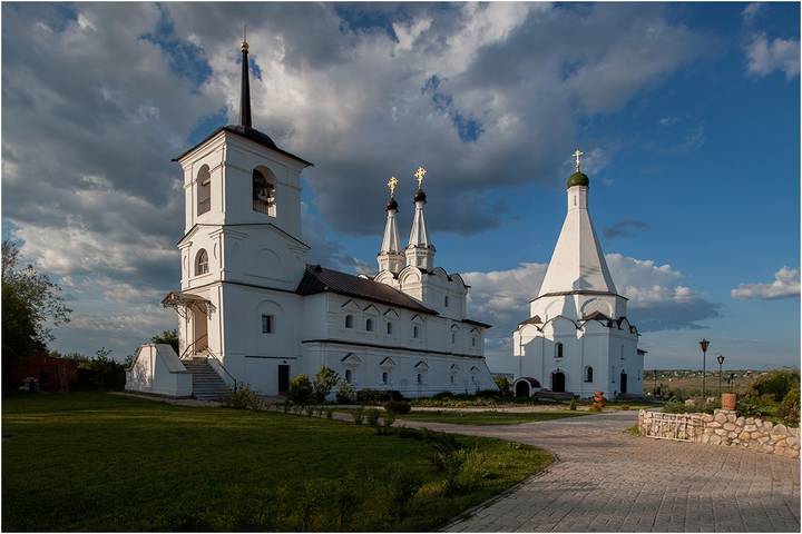 Спас на Угре