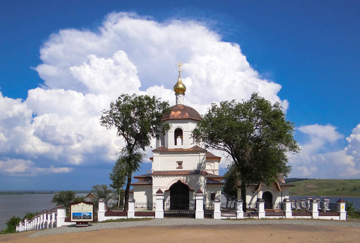 Свияжск. Церковь Константина и Елены.