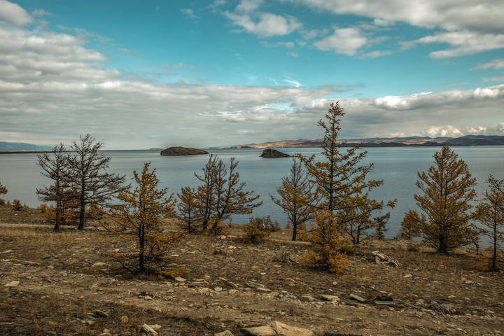 На берегу Малого Моря. Байкал.