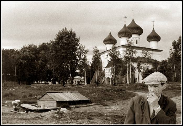 Город Каргополь и жители