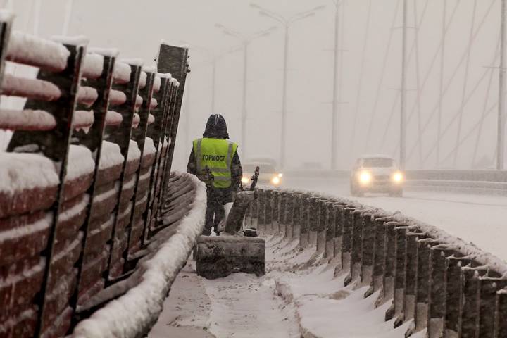 Гормост