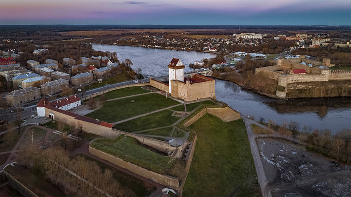 Замок Германа. Осень.