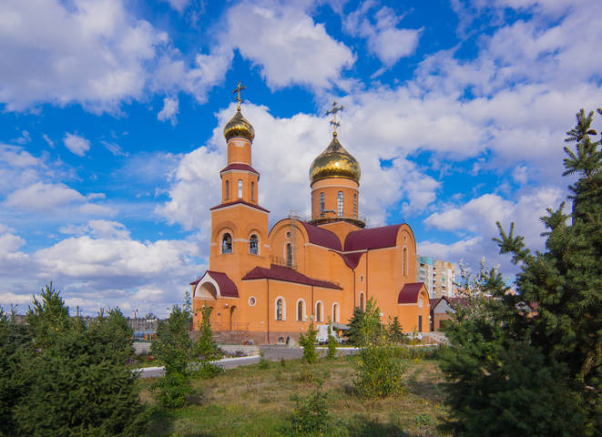 Темиртау, Казахстан. Собор Николая Чудотворца.