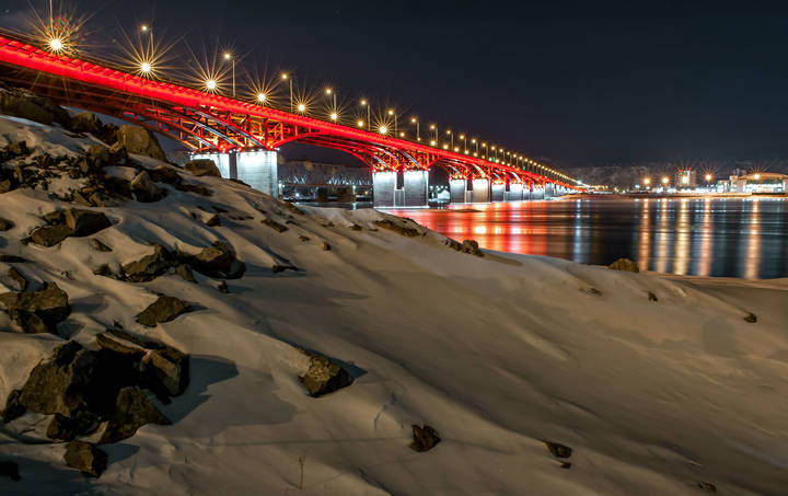 Вечерний мост города Красноярска