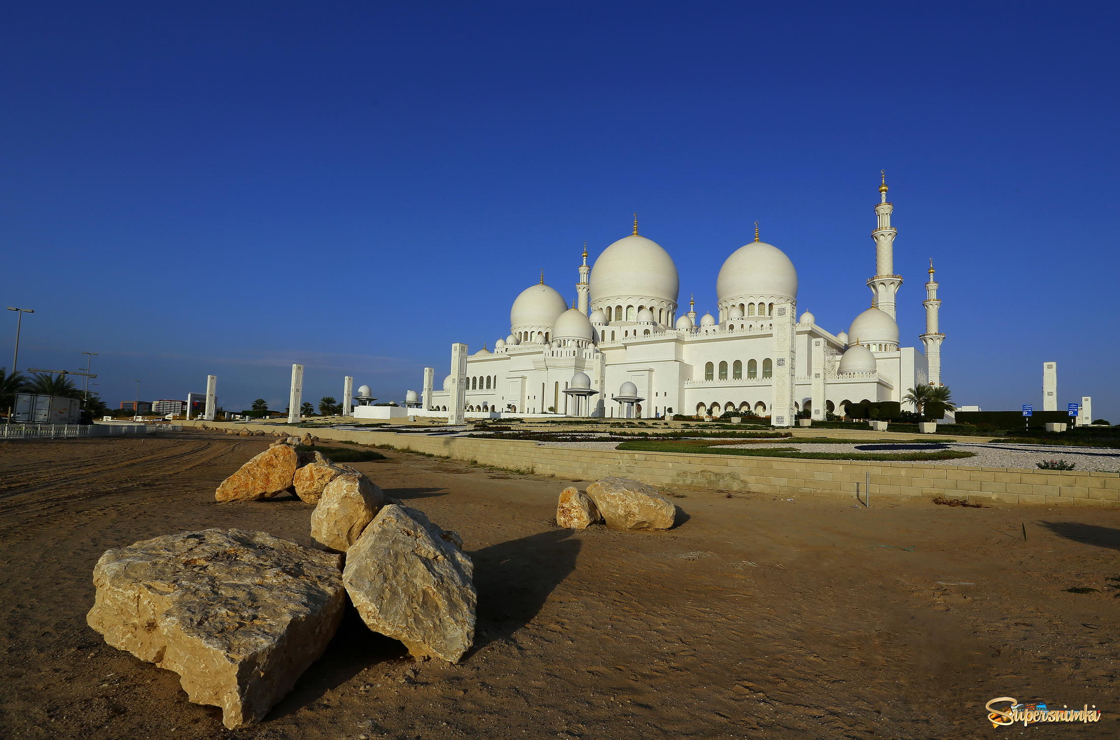  Мечеть Шейха Зайеда в Абу-Даби.