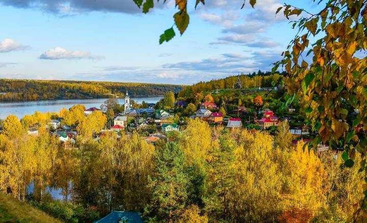 Золотая осень в Плесе .