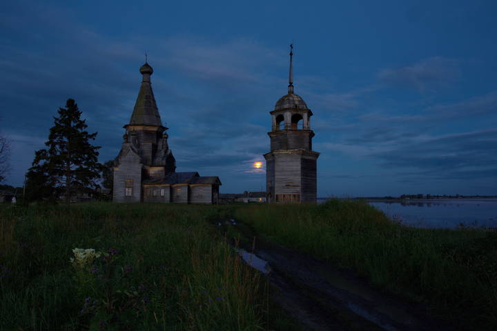 Лунная ночь в Пияле