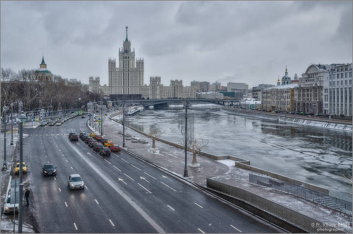 Москворецкая набережная