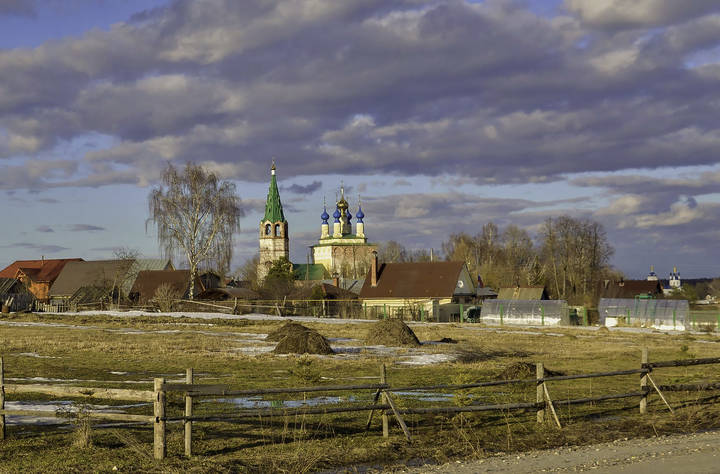 Весна .