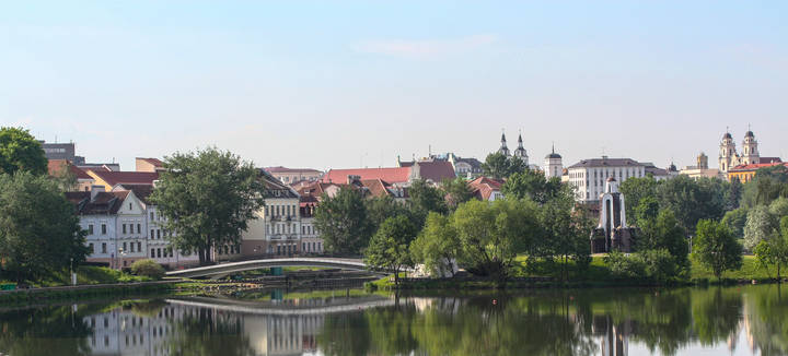 весенний город