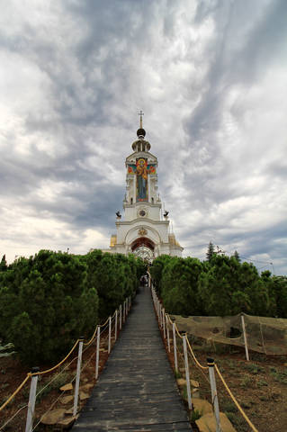Дорога к храму