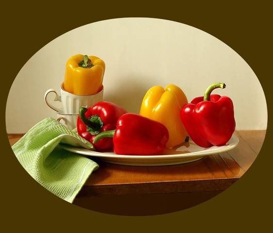 Натюрморт с перцами