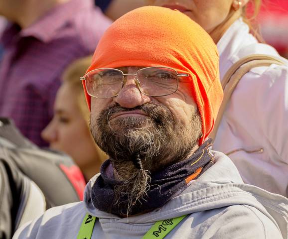 На улице