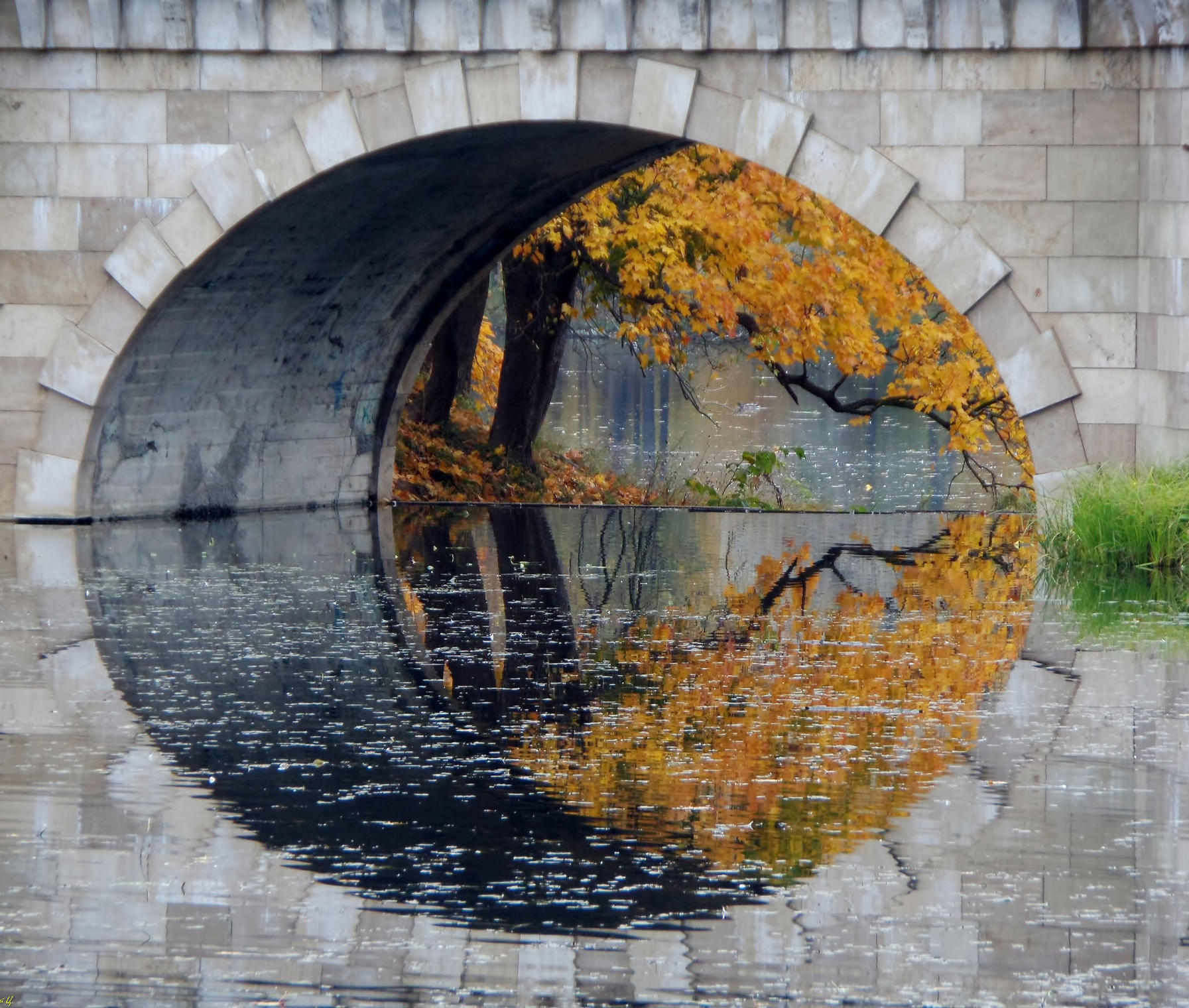 Осенний этюд.Карпин мост
